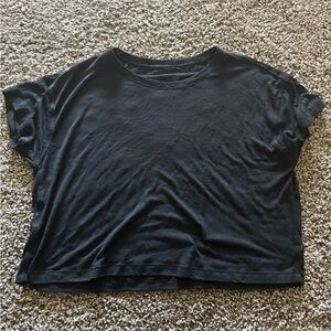 Lululemon Cropped Tee
